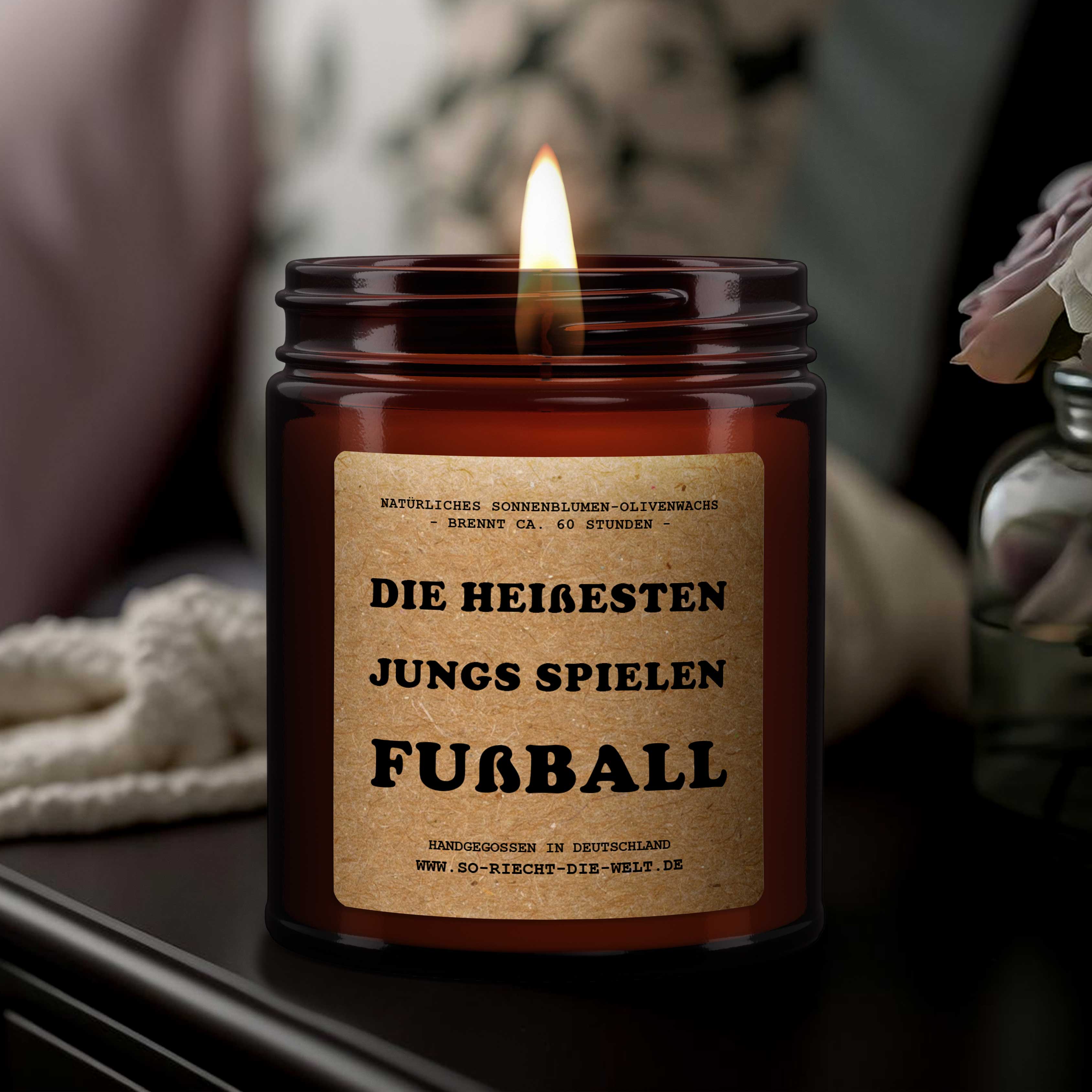 Die heißesten Jungs spielen Fußball - Duftkerze, Kerze, Valentinstags Geschenk für sie, Geschenk für Ehemann, Geburtstagsgeschenk für Mann, Jubiläumsgeschenk für ihn, Ehemann Geschenk, Geschenk für Männer
